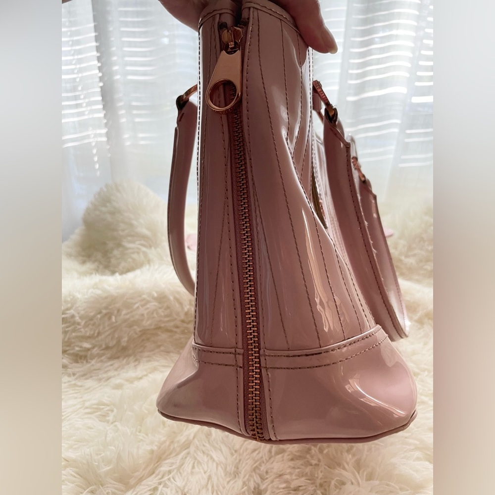🌸 Ted Baker Tote - Picture 6 of 14